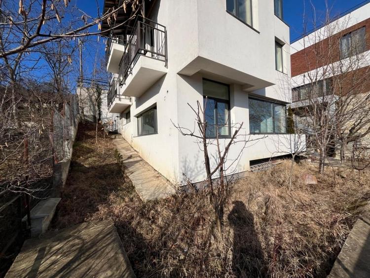 Apartament 3 camere - 79.8 mp utili + terasa 79.9 mp - Grigorescu, str. Uliului - 8