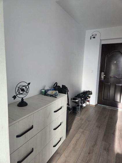 Inchiriez garsoniera - 7