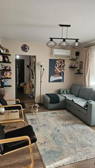 Apartament cu 3 camere de vanzare - 8