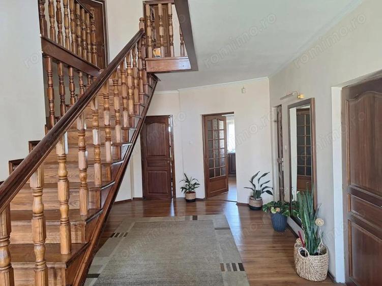 BRASADAS vinde casa individuala 8 cam teren 10 ari Unirii. - 15