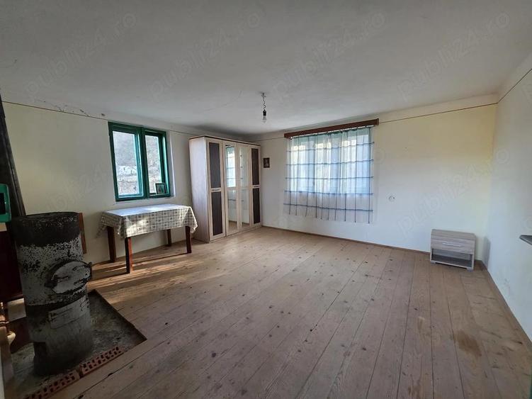 Refugiu la ?ara! Casa cu teren 1887 mp, zona lini?tita aproape de Deva - 2