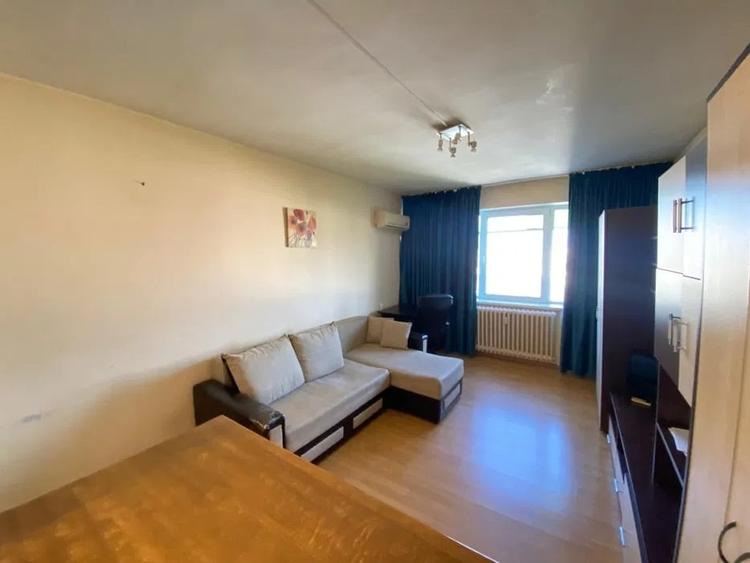 Garsoniera, etajul 6/10, zona Podu Ros - 4