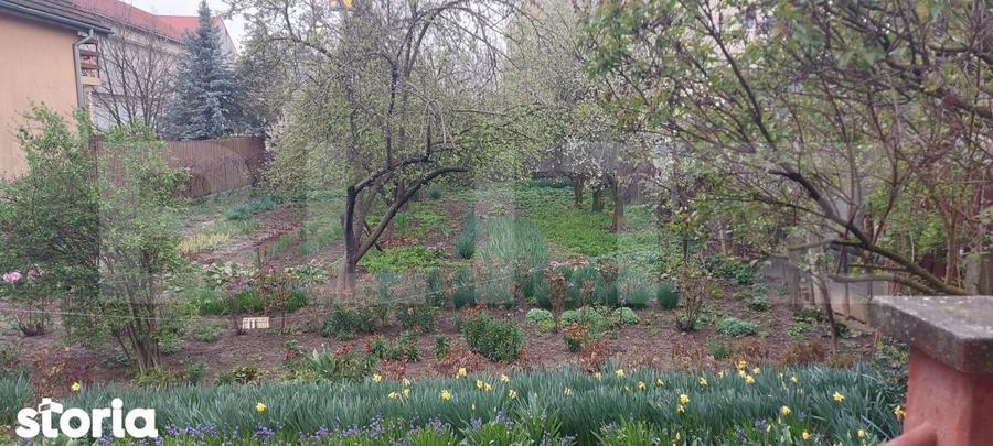 Casa din caramida cu gradina, 120 mp, zona Micro 17 - 2