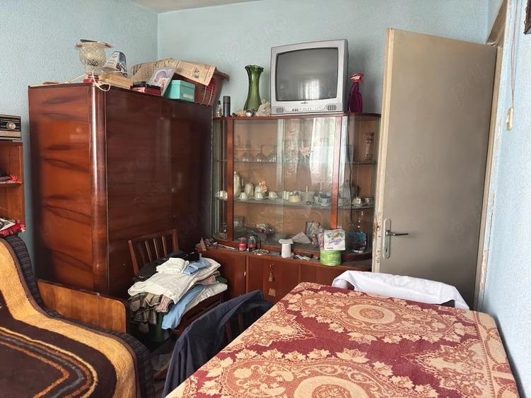 Garsonieră semidecomandată în Vest
