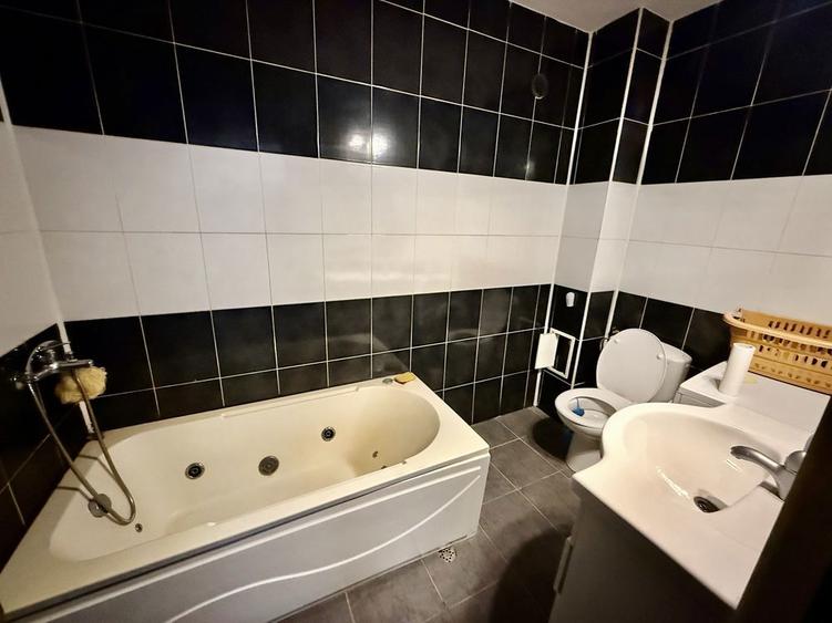 Apartament 1 camera situat in Floresti, zona Eroilor - 1