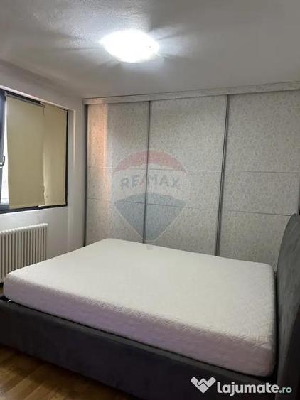 Apartament cu 3 camere de vanzare in zona Central - 6