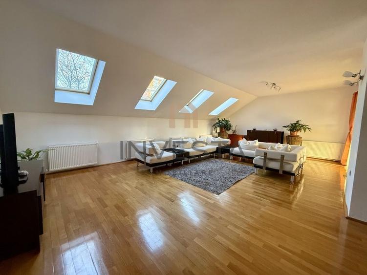 Casa de vanzare/Zona centrala/Ideală pt spatiu comercial/Gradinita - 2