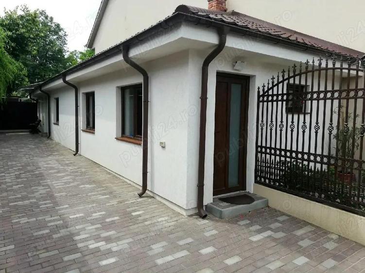 Inchiriez casa noua 80mp in Focsani zona centrala si curte 120mp - 4