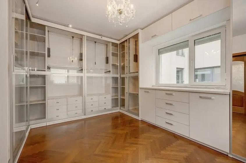 Vila deosebita zona Herastrau in complex pazit! - 12