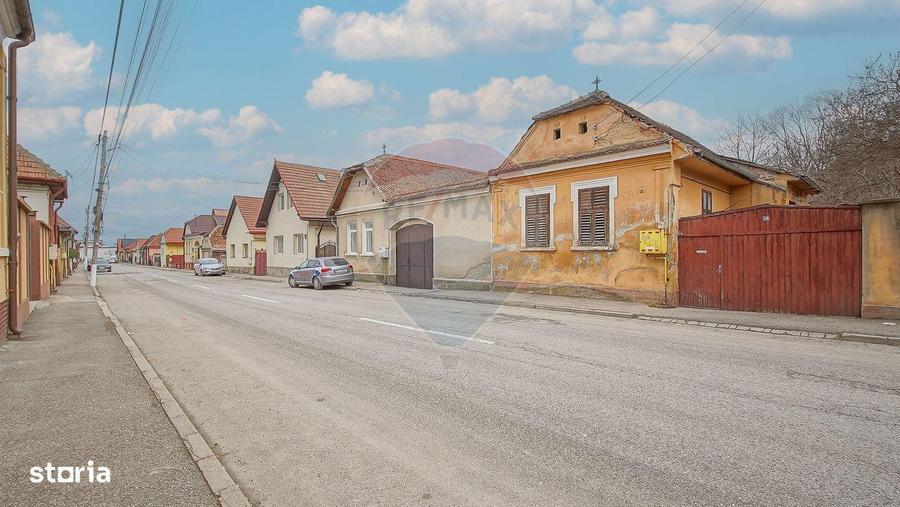 Teren intravilan 500 mp intre case , constructie existenta in Rasnov - 9