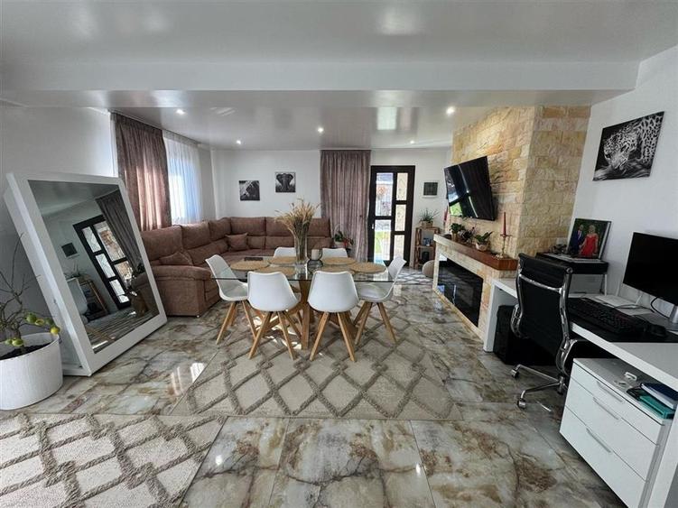 Casa P+M partial mobilata de vanzare in Campineanca (toate utilitatile) - 1