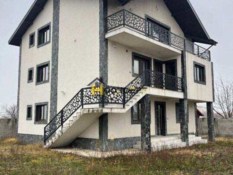 Casa individuala + teren 400 mp Cornetu Ilfov Casa individuala + teren 400 mp Cornetu Ilfov