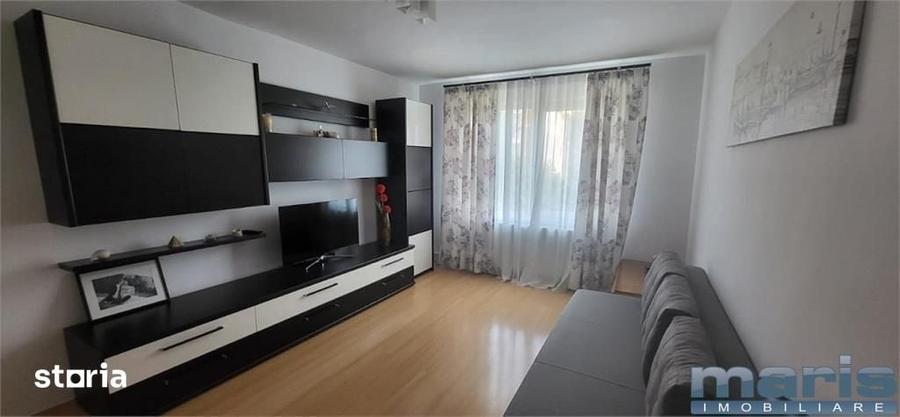 Apartament cu 3 camere în Tudor Vladimirescu