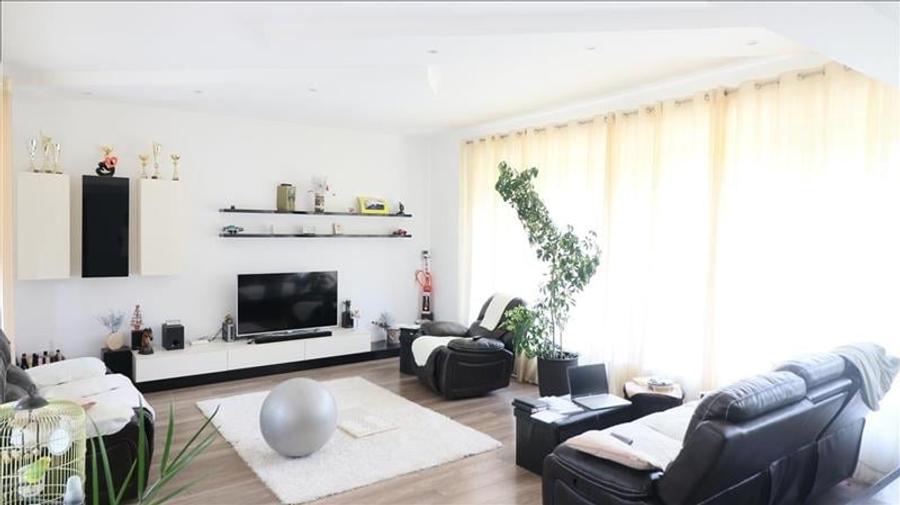 Vila individuala in Barnova 3 camere, 1000 mp teren, curte superba amenajata, ga - 4