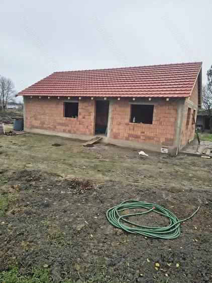 Casa de vanzare in comuna Tormac - 3