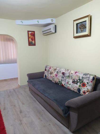 Inchiriez apartament 2 camere - 11