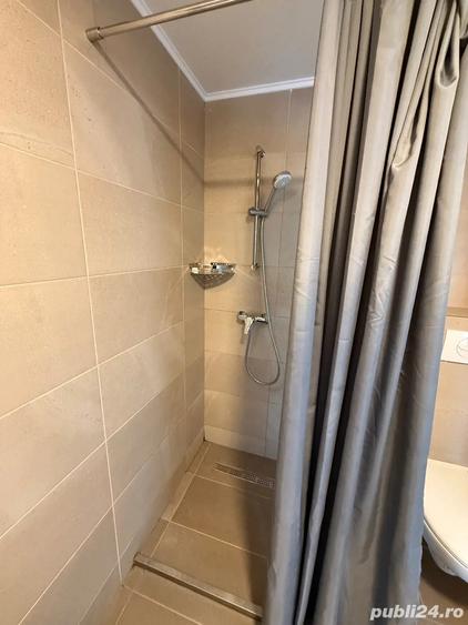 INCHIRIEM CAMERA DE HOTEL - 4