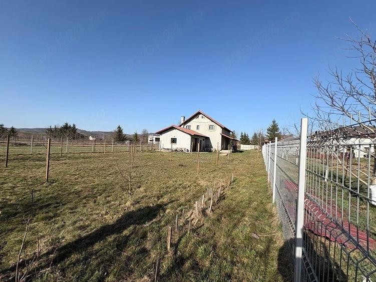 Vila deosebita pe strada Doboies - 1