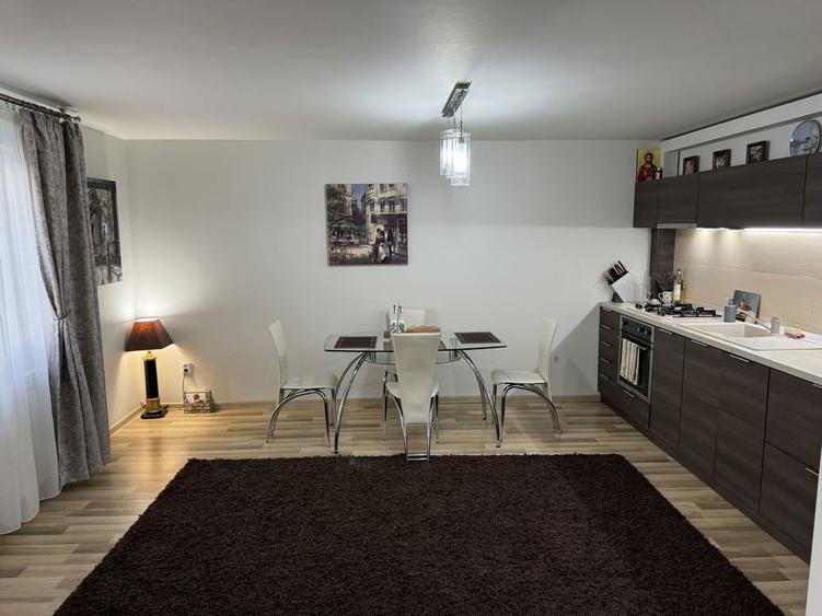 Inchiriez apartament ultracentral zona Eker - 3