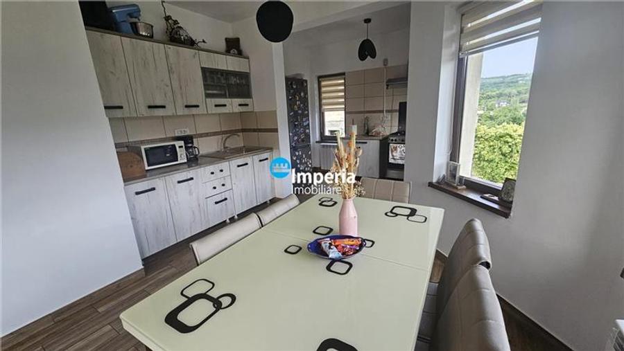 Casa individuala de vanzare in zona  Bucium – zona linistita, vedere superba - 6