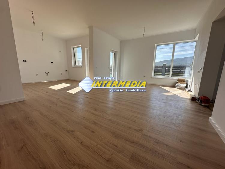 Casa frumoasa pe un nivel finisata lAlba Iulia cu 435 mp Teren oate utilitatiile - 9