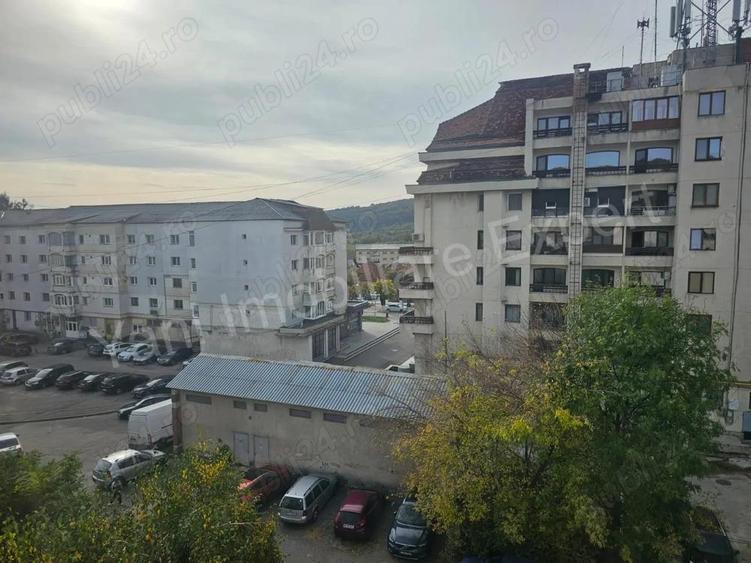 Apartament cu 3 camere de vanzare in Curtea de Arge?. - 20