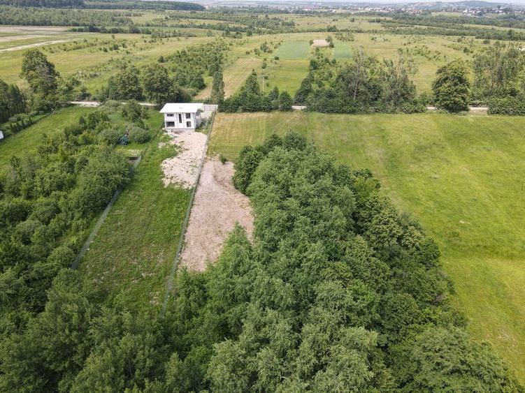 Teren intravilan 5200 mp zona Hardic, Horodnic de Sus - 1