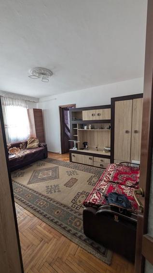 Inchiriez apartament 2 camere semidecomandat proprietar - 7