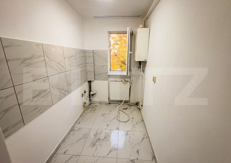 Apartament 2 camere semi-decomandat - 2