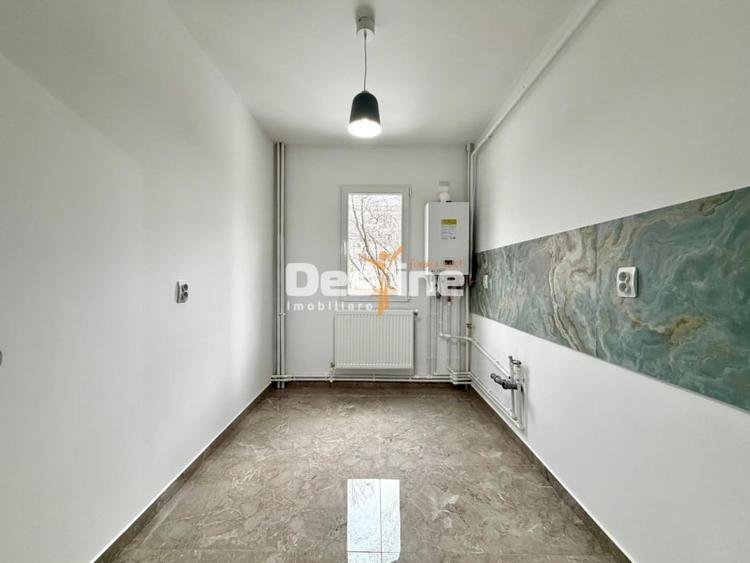 Cantemir , apartament 3 camere, semidecomandat, 127900 euro - 11