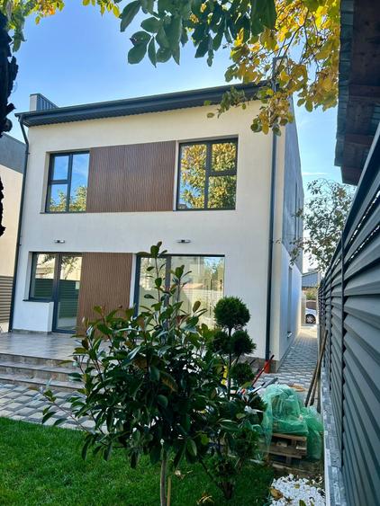 Casa de vanzare in zona Voluntari - 25