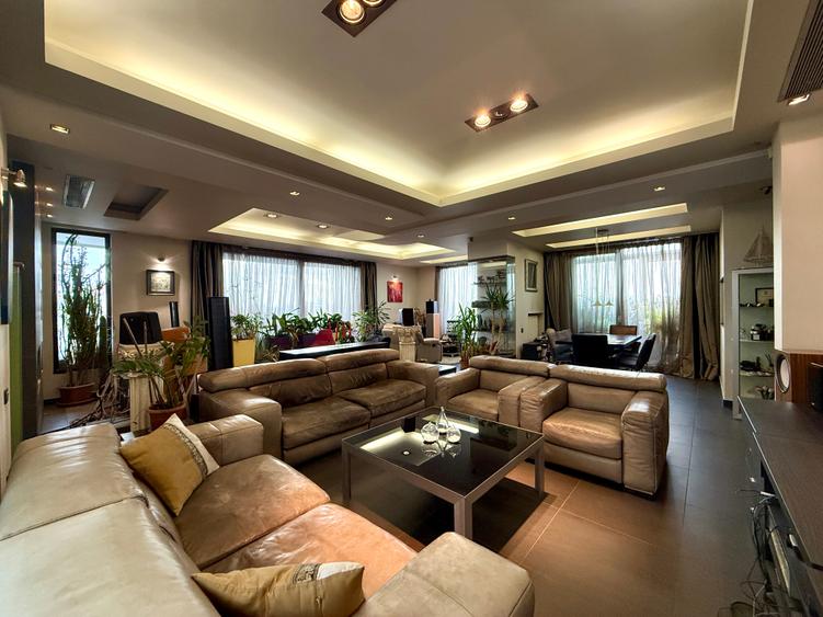 Penthouse unic- British School si UNATC- vedere panoramica spre zona de case - 6