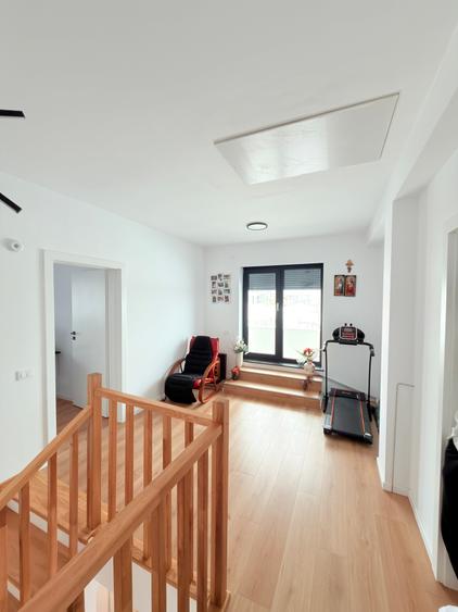 Casa noua cu etaj toate utilitatile la Lebada - 12