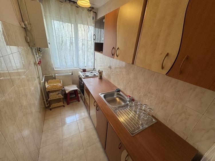 Apartament 2 camere zona Inel 2 - 5