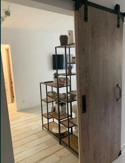 Apartament 2 Camere,Vitan,Auchan,et.2/4,Amenajat,mobilat,utilat,complet - 2