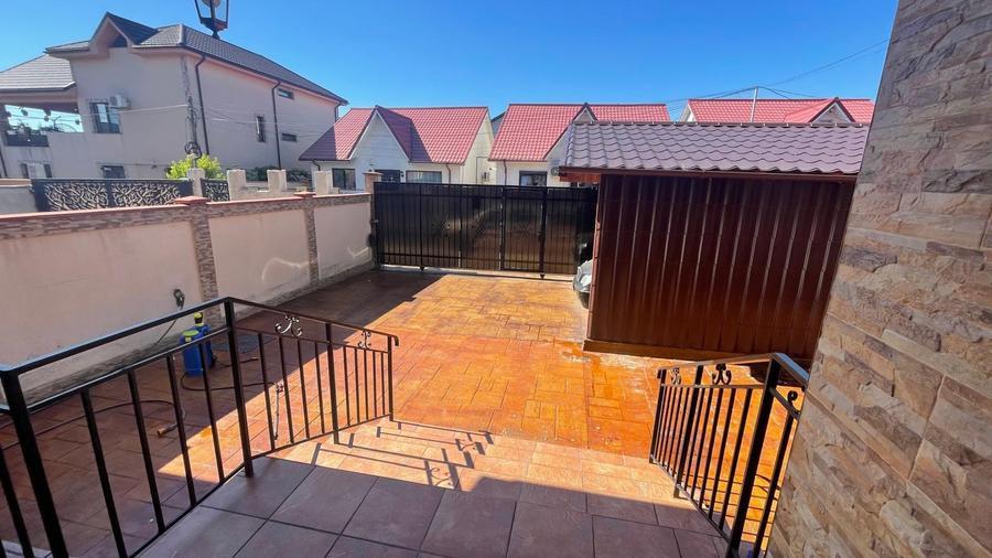 Navodari Vila  P+1+M  Living + 5 camere  86 mp etaj  Construita  in 2011 din bca - 2