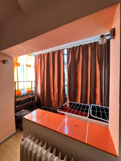 Casă cu 2 camere în Central