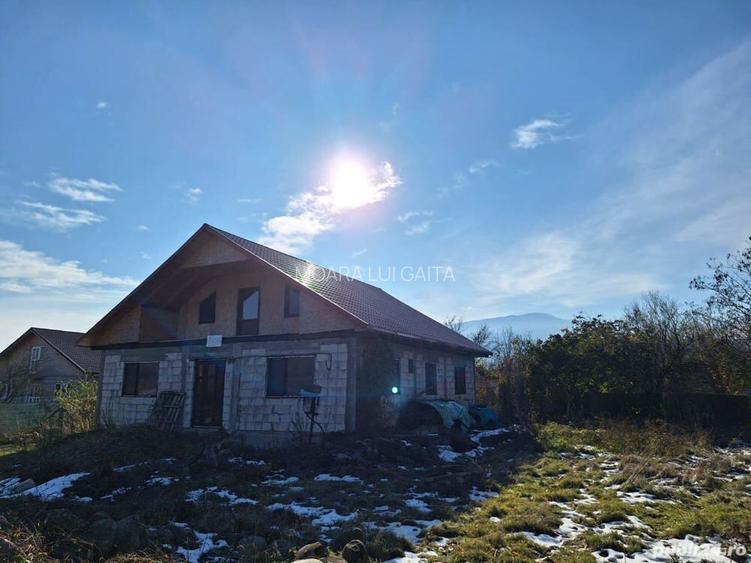 Vand Casa Serbesti Vidra Vrancea de vanzare zona linistita vedere la Magura Odobesti si Raul Putna Vand Casa Serbesti Vidra Vrancea de vanzare zona linistita vedere la Magura Odobesti si Raul Putna
