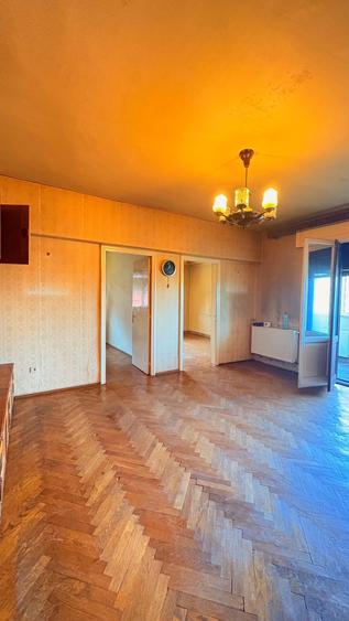 3 cam Piata Alba Iulia strada Valeriu Braniste, CENTRALA PROPRIE, etaj 4 - 10