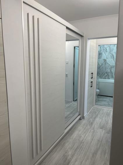 Inchiriere apartament 3 camere totul nou, 450 /luna. - 2