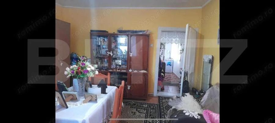 Casa cu 2 camere ?i teren 1500 mp - 3