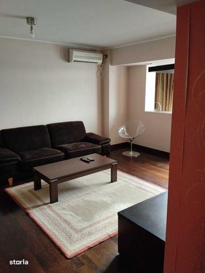 Inchiriez apartament 2 camere zona centrala - 1