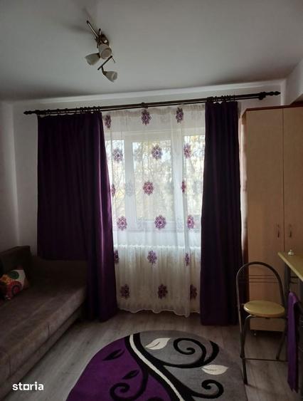 Garsoniera 17 mp, Podu Ro? mobilata ?i utilata, ideala investi?ie - 1