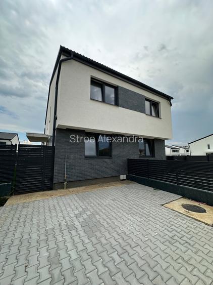Apartament 3 Camere, cu scară interioară și grădină, tip duplex
