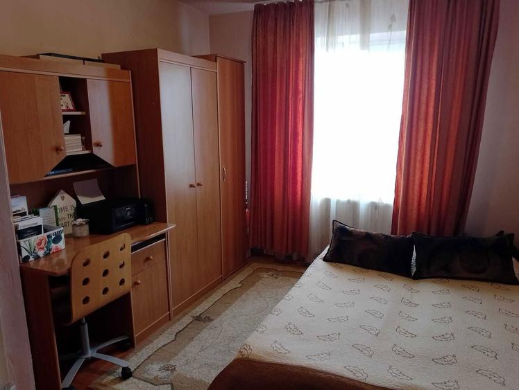 Vand apartament cu 3 camere - 4
