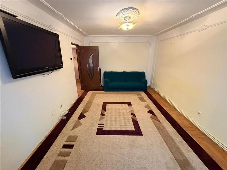 Apartament 3 camere, 72 mp, zona Garii - Longinescu, mobilat si utilat - 11