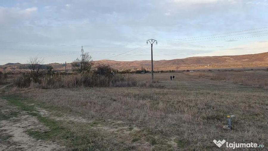 Teren intravilan ~ zona Candesti/BZ ~ 10.000mp ~ d=52m la DN10 - 2