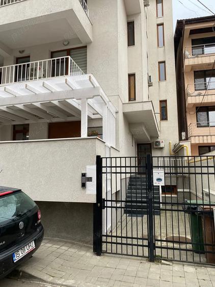 Inchiriez apartament Baneasa bloc nou - 3