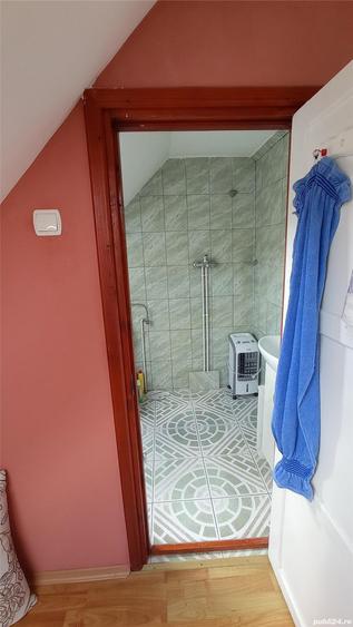 Vand casa, 2 etaje ?i mansarda - 1