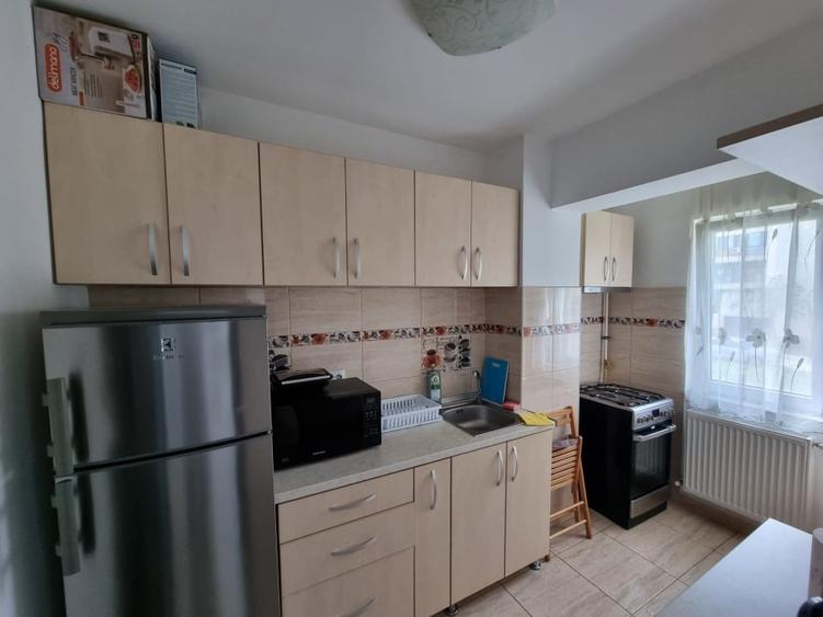 Inchiriez apartament Tomis Plus - 1